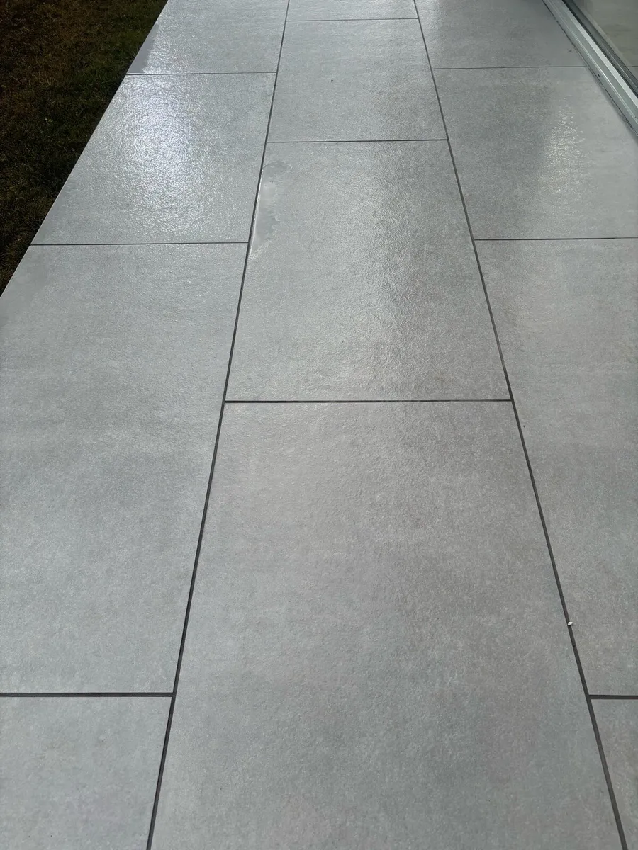 Porcelain Patio Tiles - Image 3