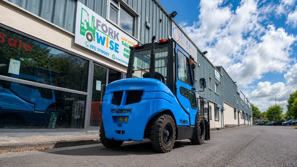 NEW 4.5 Ton Diesel Forklift | Sideshift | 3m Mast| - Image 2