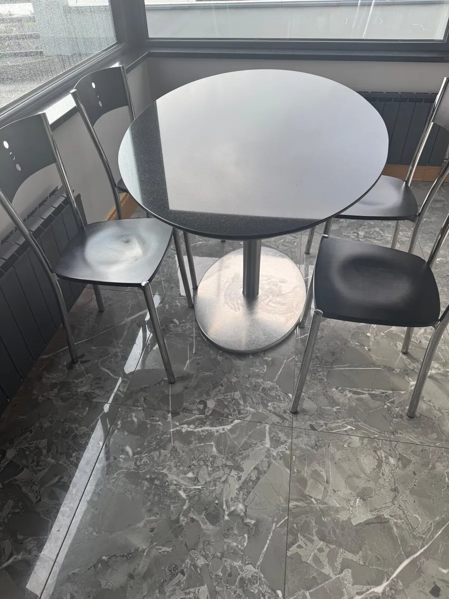 Dining table and 4 chairs - Image 2