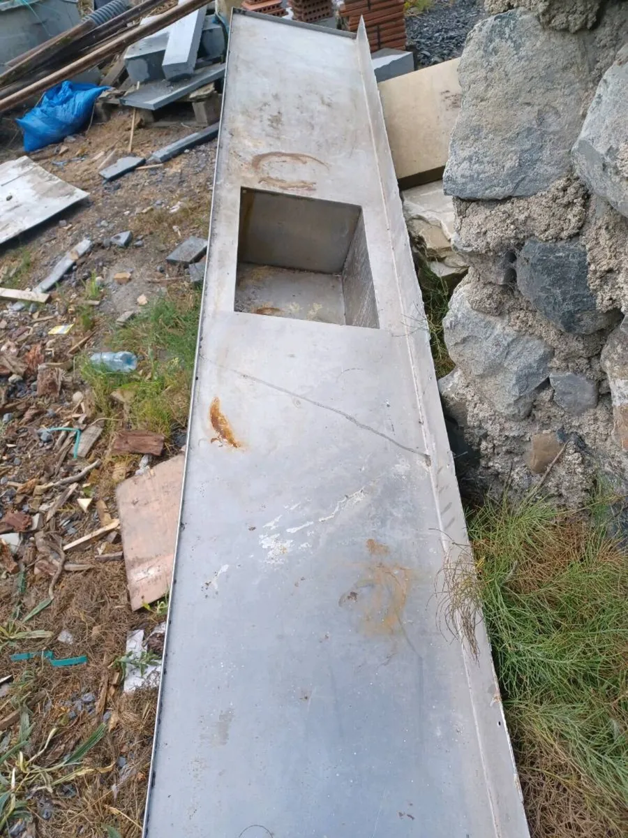 Stainless steel sink - Image 1
