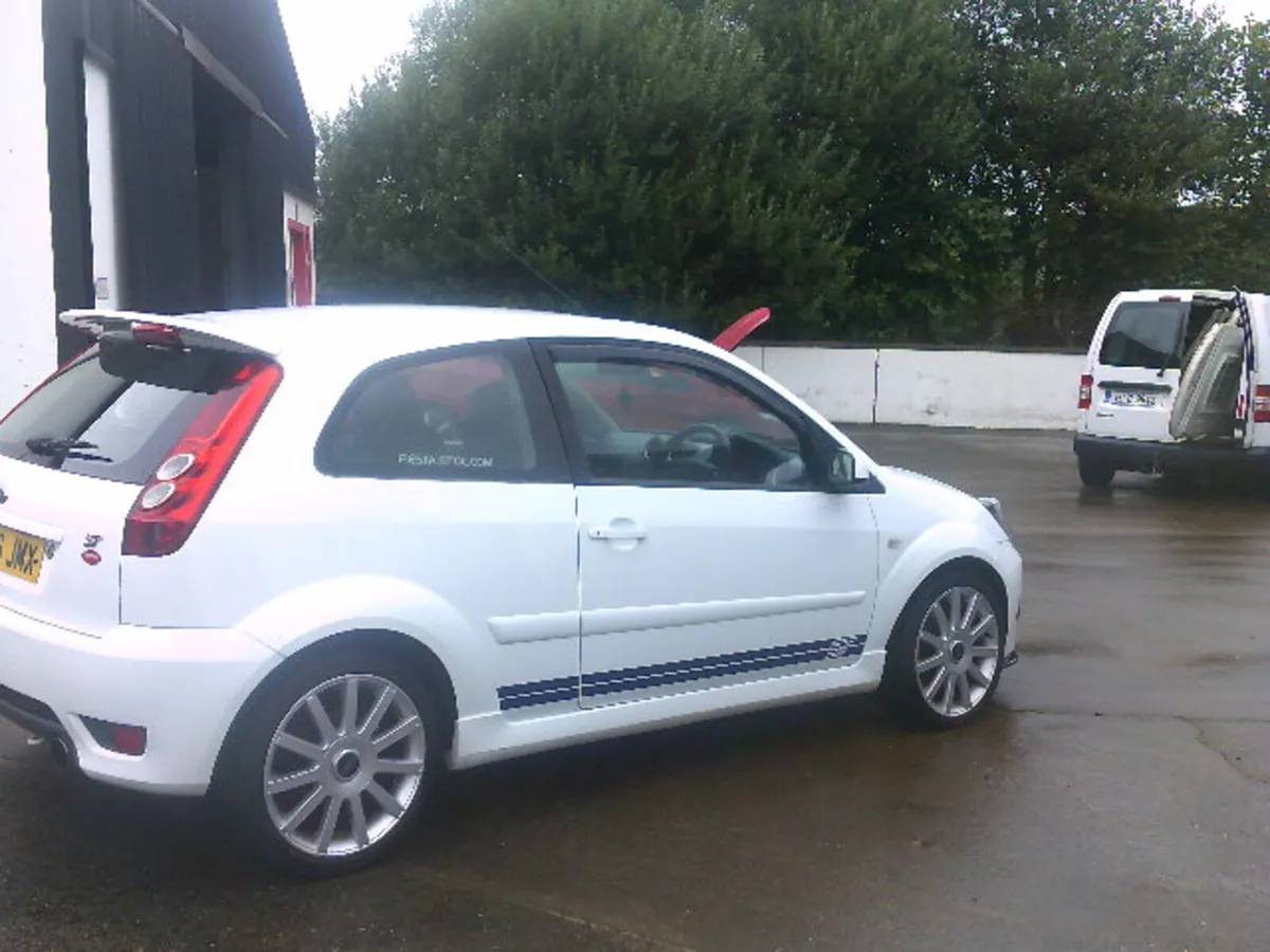 2006   FIESTA  ST - Image 1