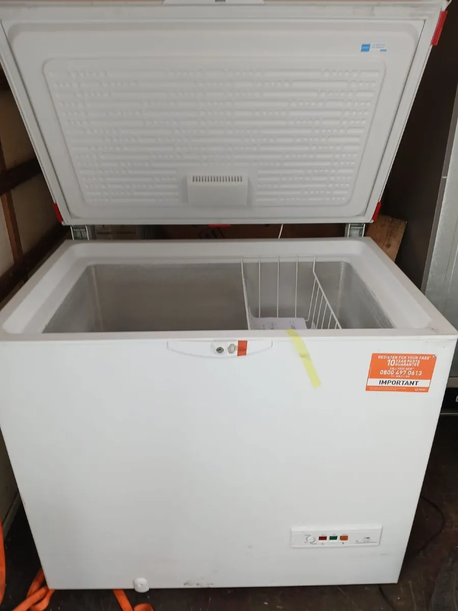 ACCIDENTE  BRAND NEW CHEST FREEZER FOR SALE - Image 4