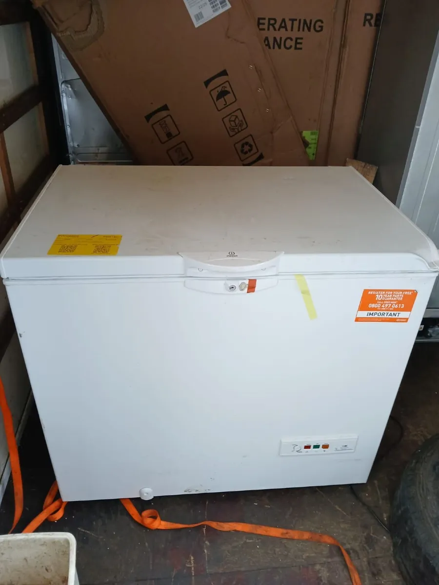 ACCIDENTE  BRAND NEW CHEST FREEZER FOR SALE - Image 1