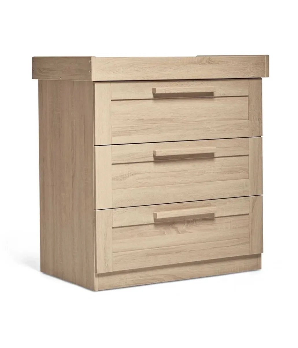 Mama’s and papa’s cot/bed and 3 drawer unit - Image 4