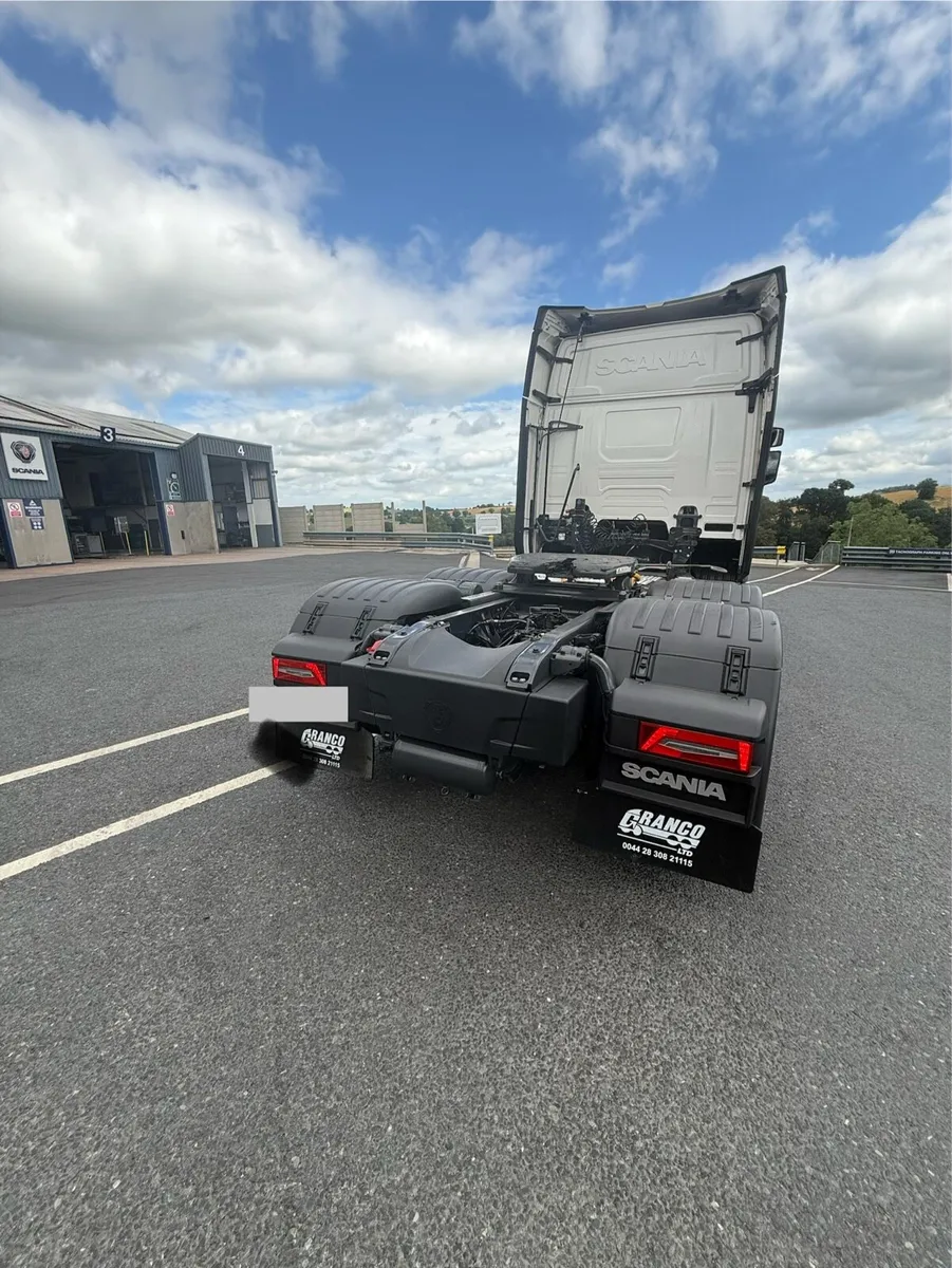 SCANIA 560 R High Tag Axle - Image 4