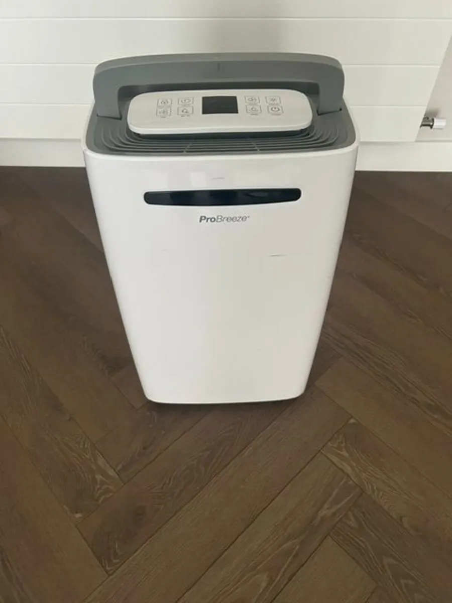 ProBreeze 20L Dehumidifier - Image 1