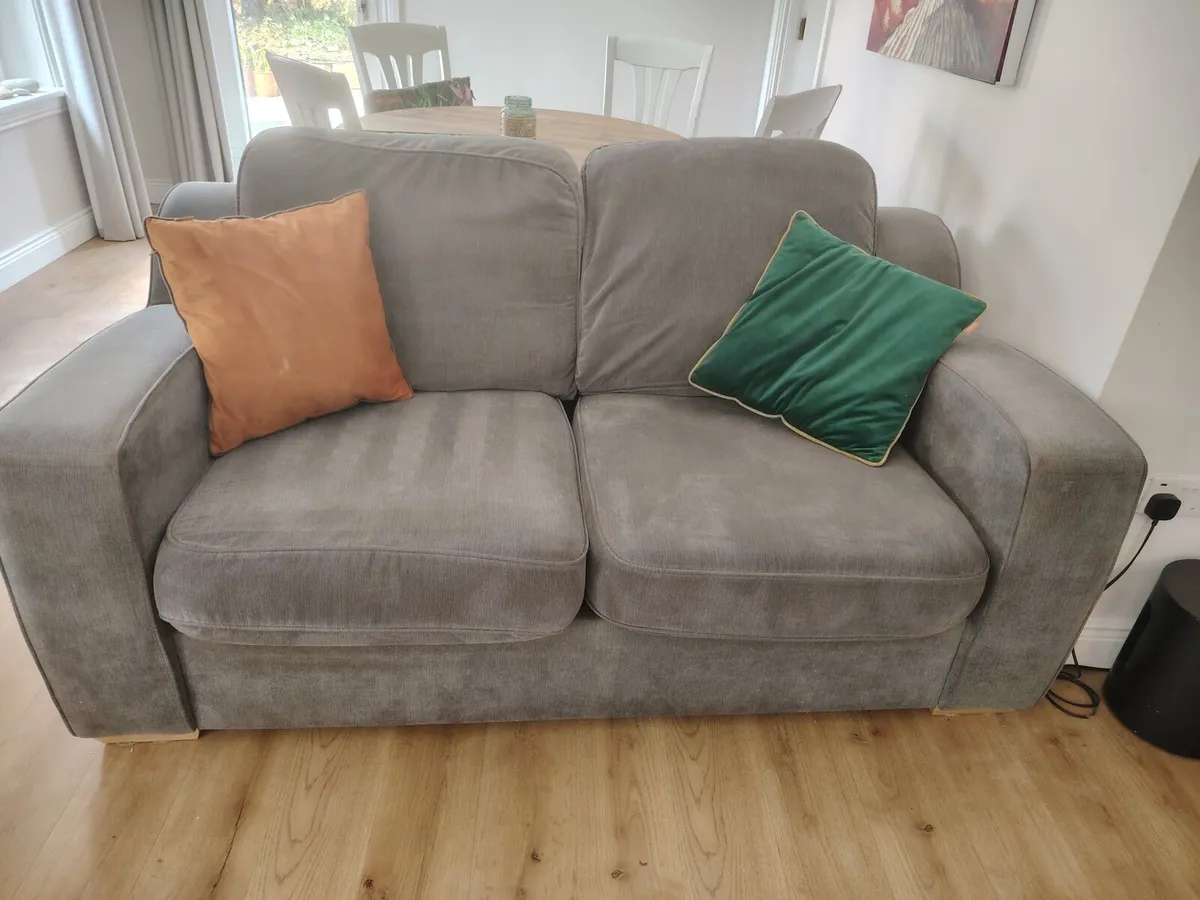 Comfortable grey Sofa set - Image 2
