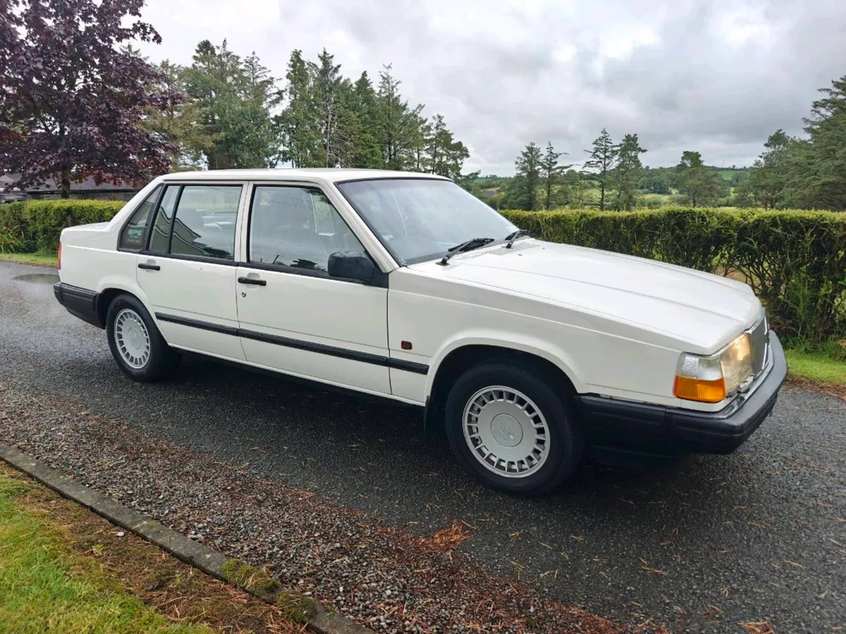 1992 Volvo 940 GL 2.0 Petrol - Image 1