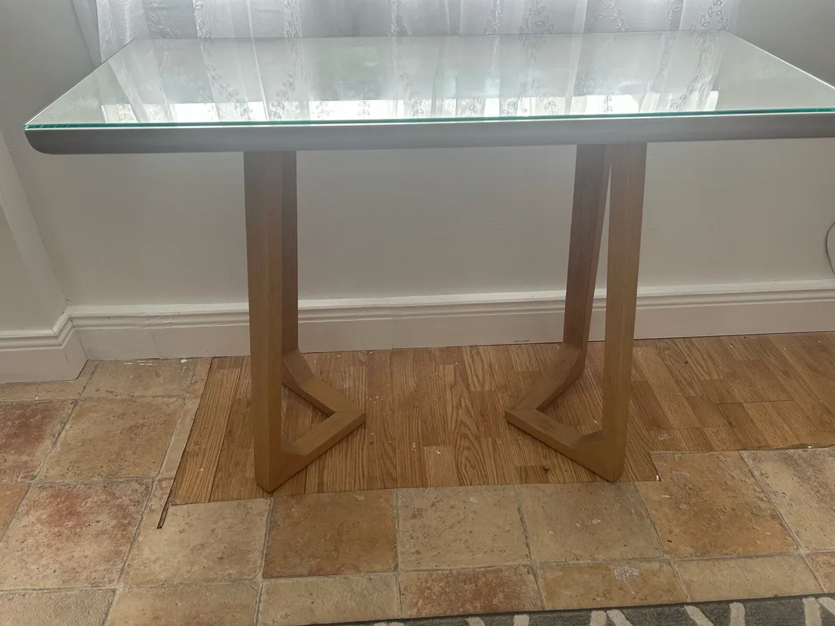 Console table