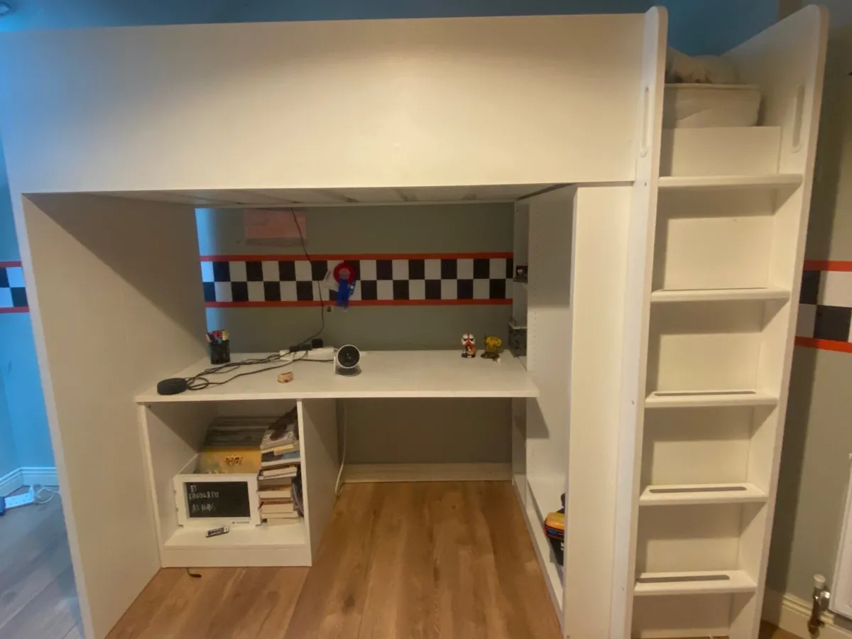 High level bed & desk - Image 2