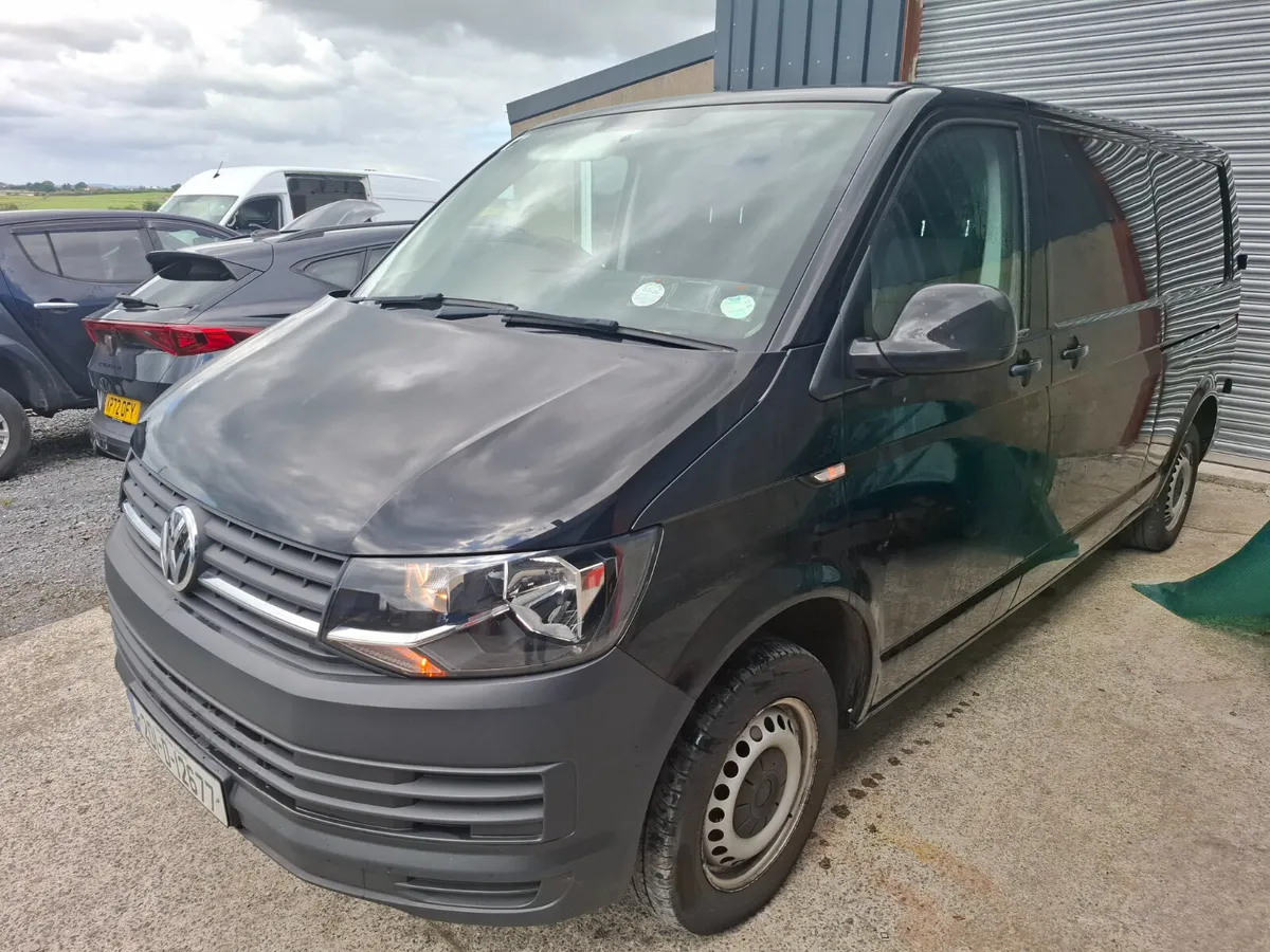 Volkswagen Transporter 2020 Low Miles - Image 2