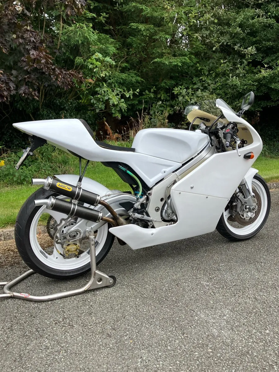 Motorcycle - Image 3