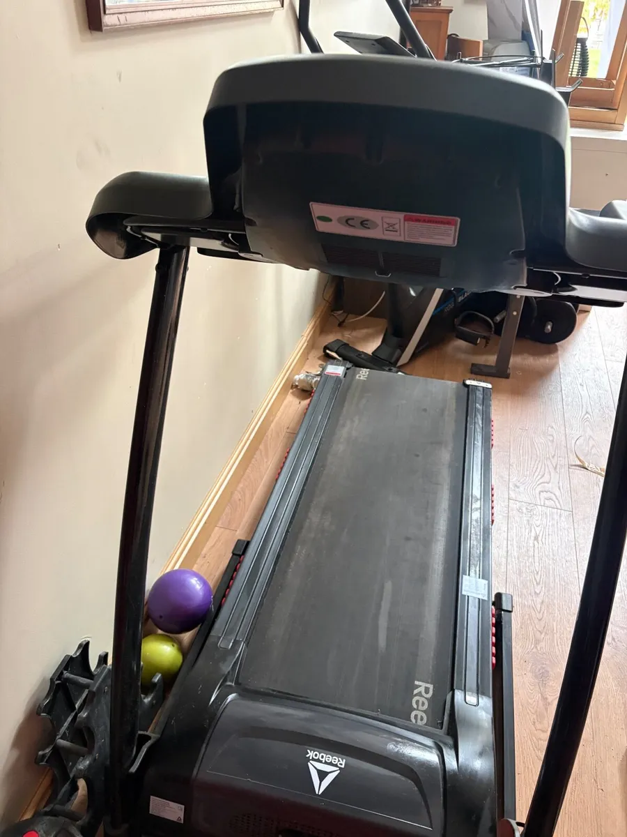Reebok OneGT40S Folding Treadmill - Image 4