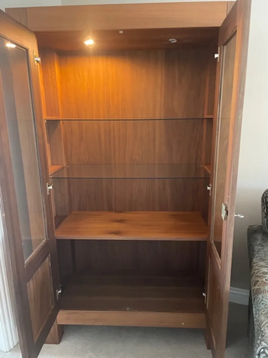 Display Cabinet - Image 2