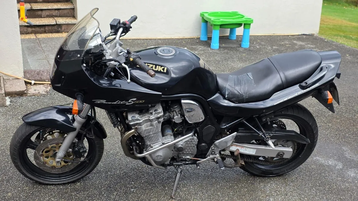1999 Suzuki Bandit GSF600 - Image 3