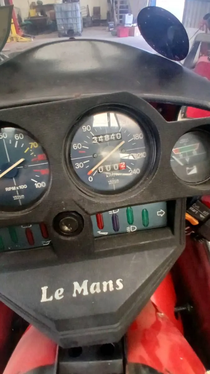 Moto Guzzi Agostini Le Mans - Image 4