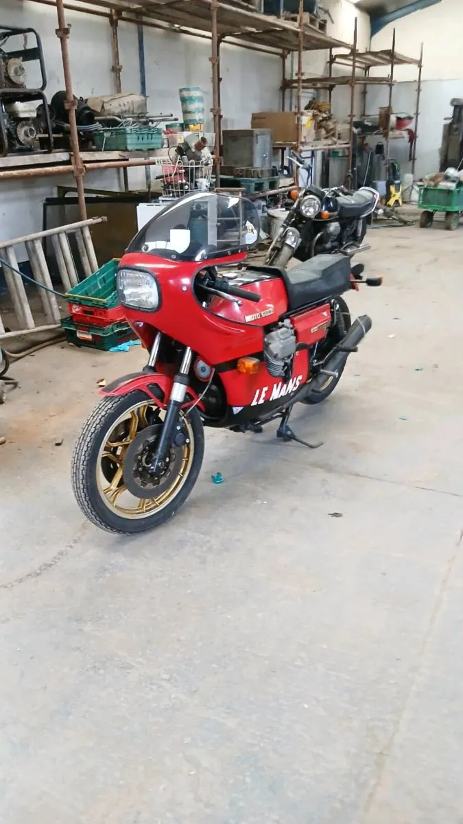 Moto Guzzi Agostini Le Mans - Image 1