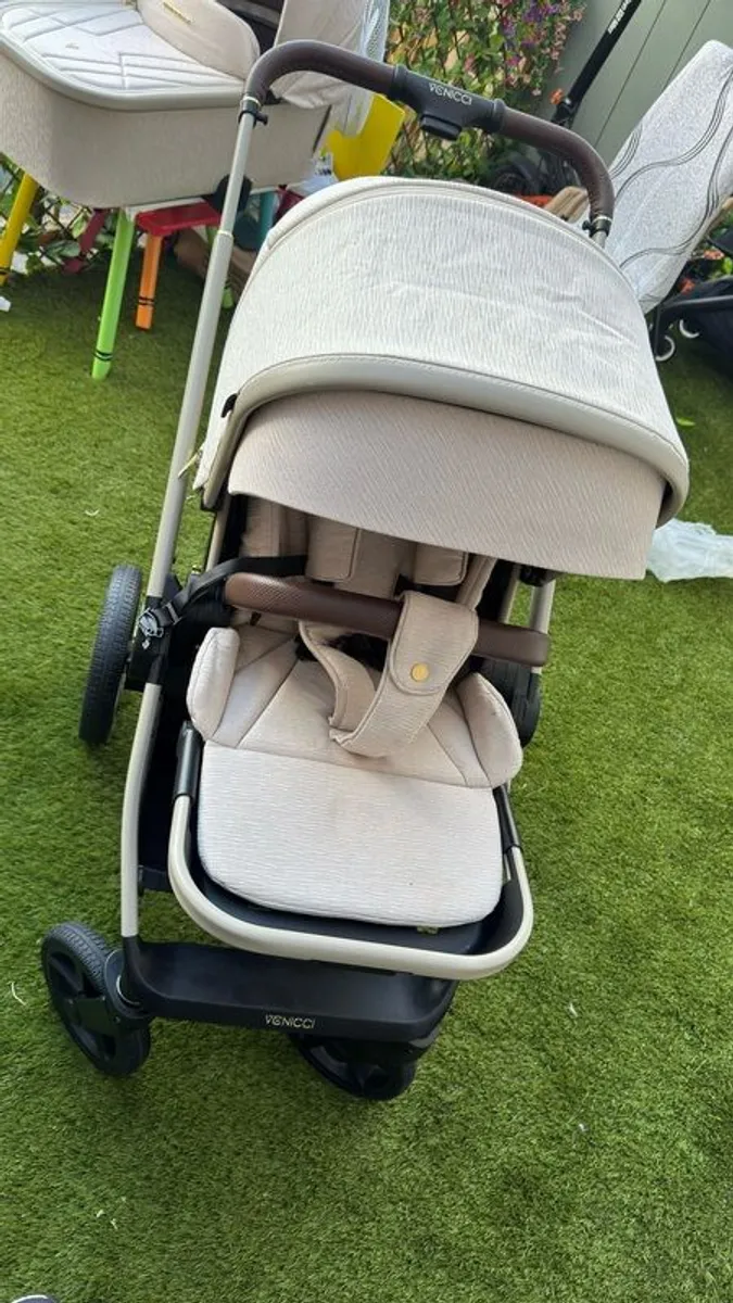venicci upline travel system - Image 4