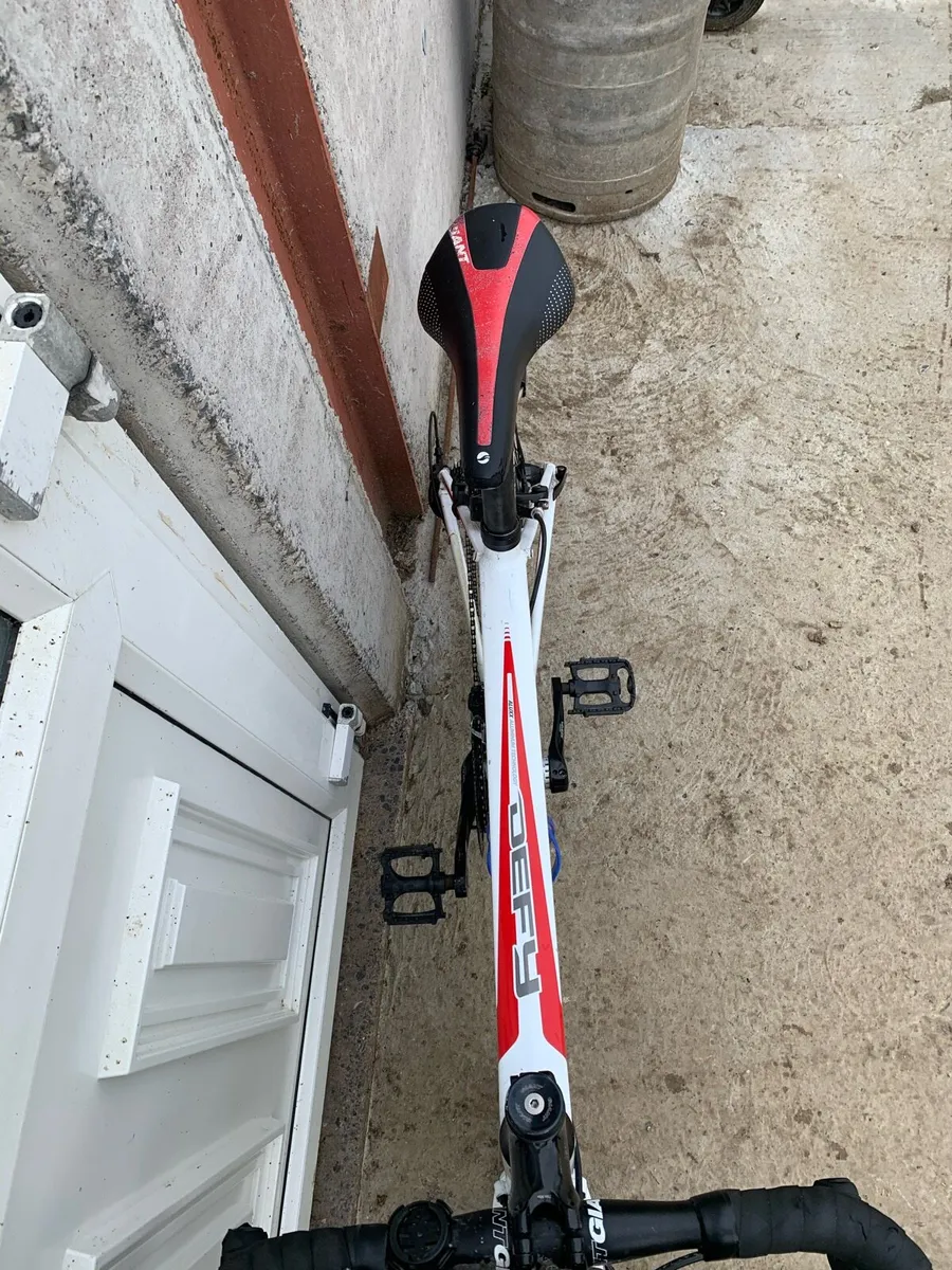 Giant defy bike - Image 2