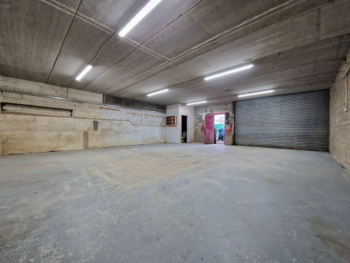Storage Unit/ Workshop to Let - Image 2