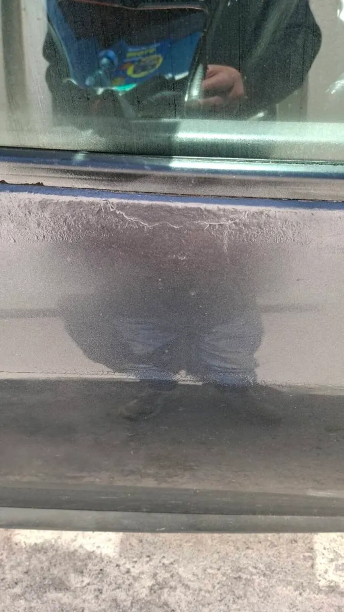 Car - Image 3