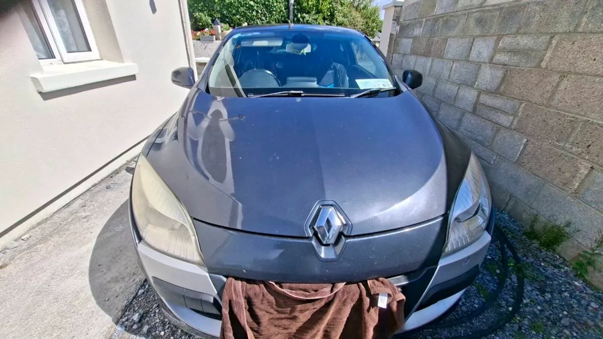 Car - Image 1