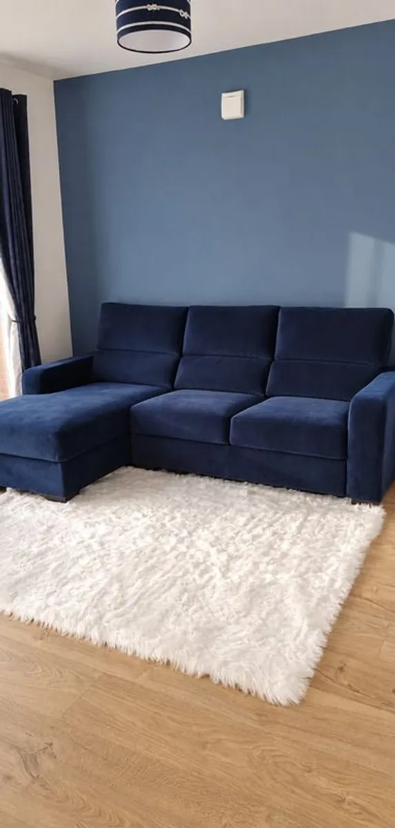 3 seater couch - Image 2