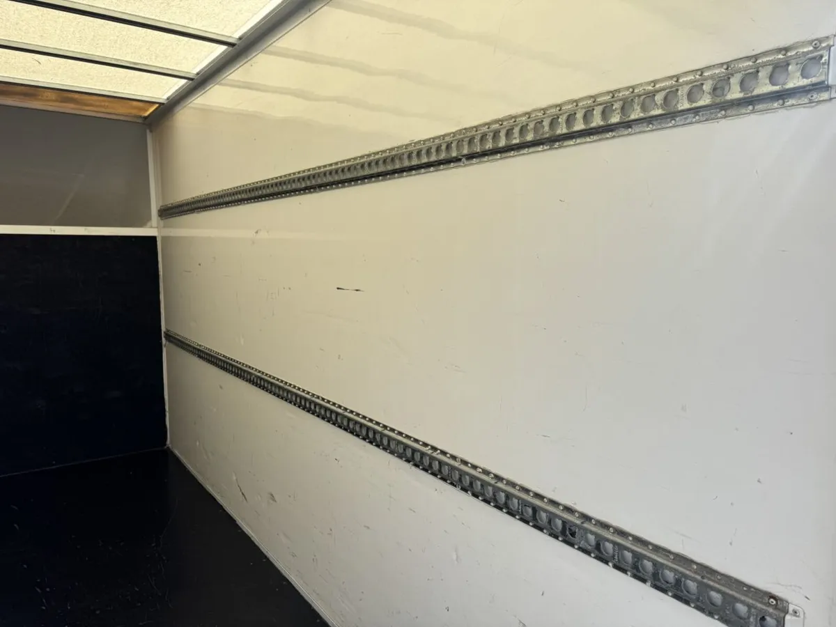 2022 Mercedes-Benz Sprinter CurtainSider Van - Image 4