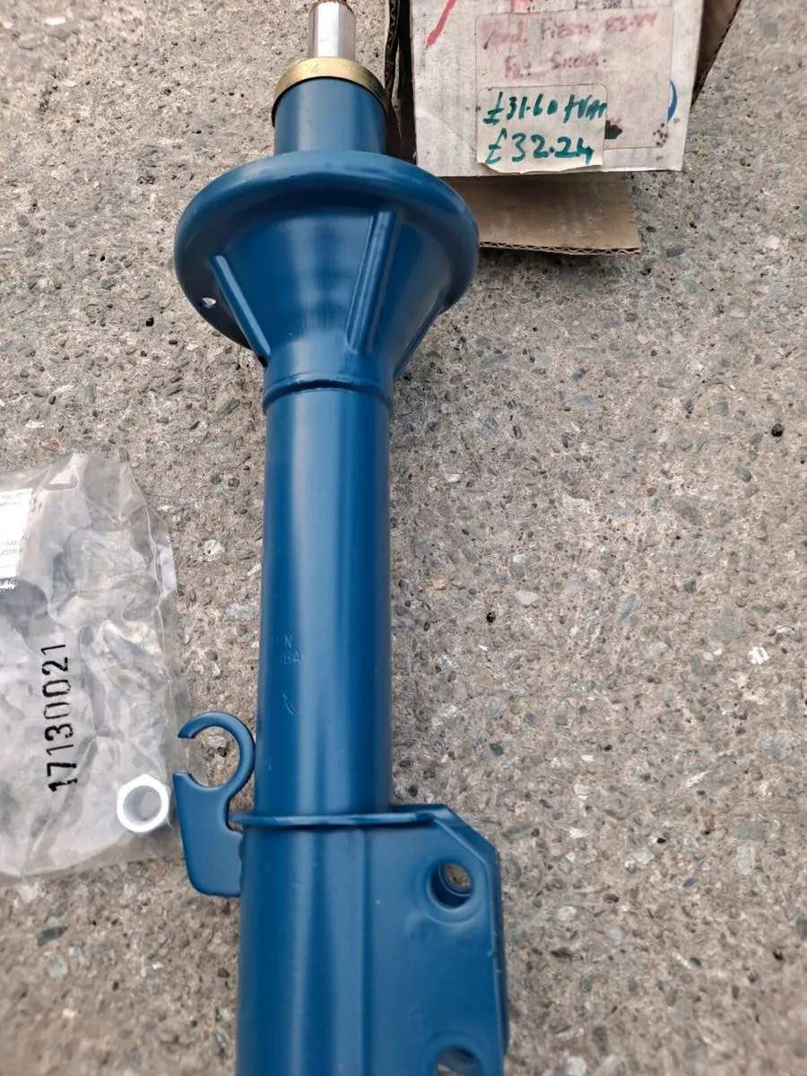 Car parts - Image 1