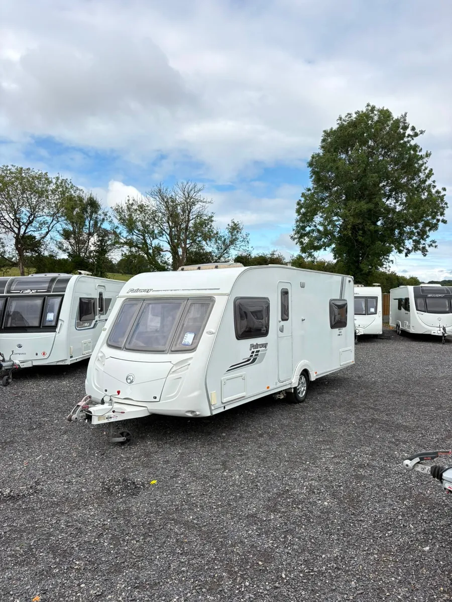 Swift Fairway 4 Berth Fixed Bed Caravan For Sale - Image 1