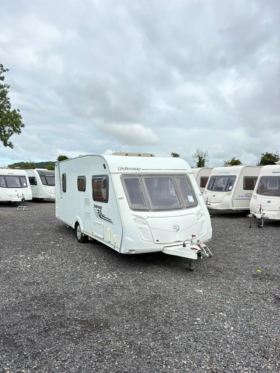 Swift Fairway 4 Berth Fixed Bed Caravan For Sale - Image 2