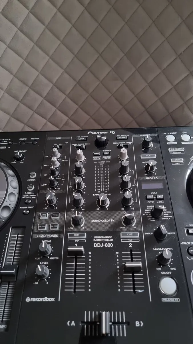 Pioneer ddj 800 - Image 2