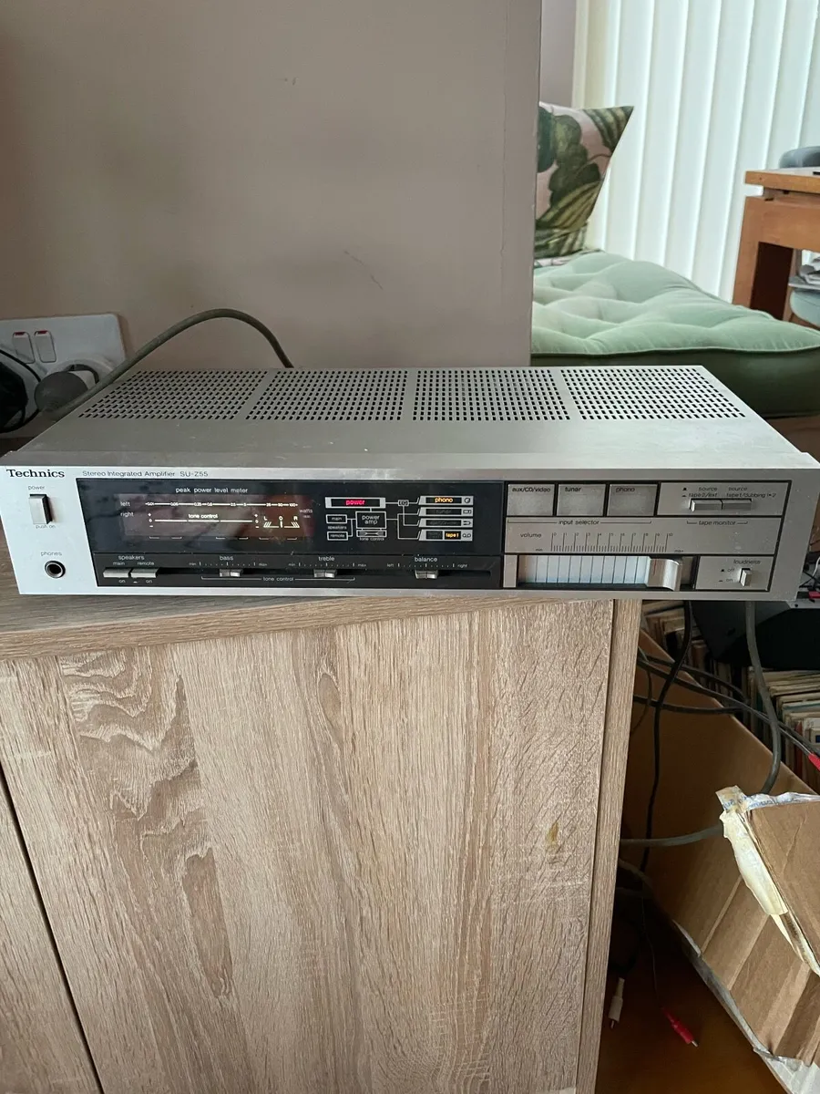 Technics Vintage Hi-Fi System - Image 1