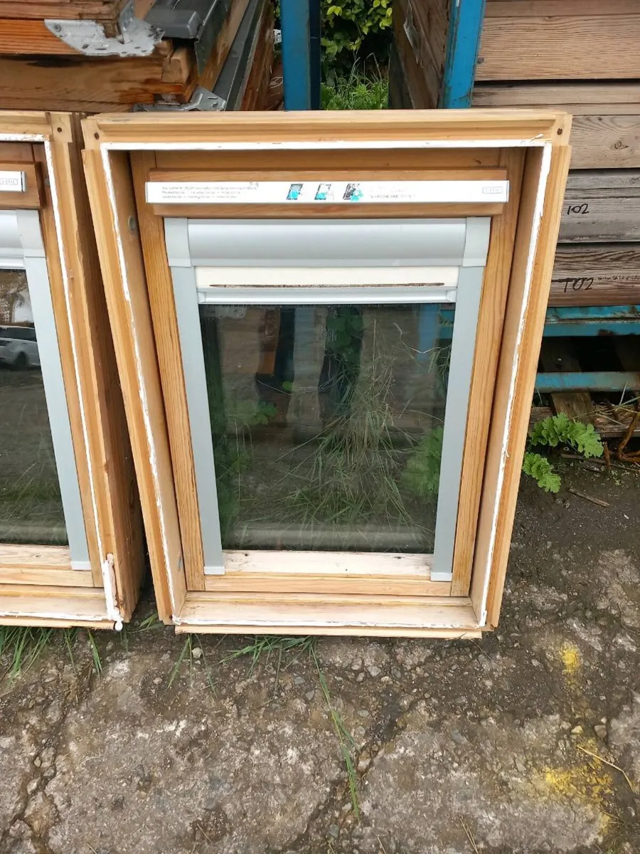 Velux Windows and Flashings. 550x780mm - Image 2