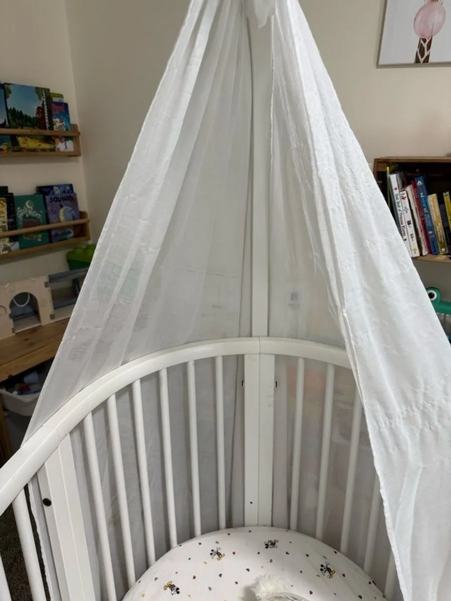 Stokke Sleepi Crib - Image 2