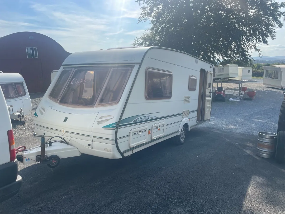 4 berth caravan - Image 2