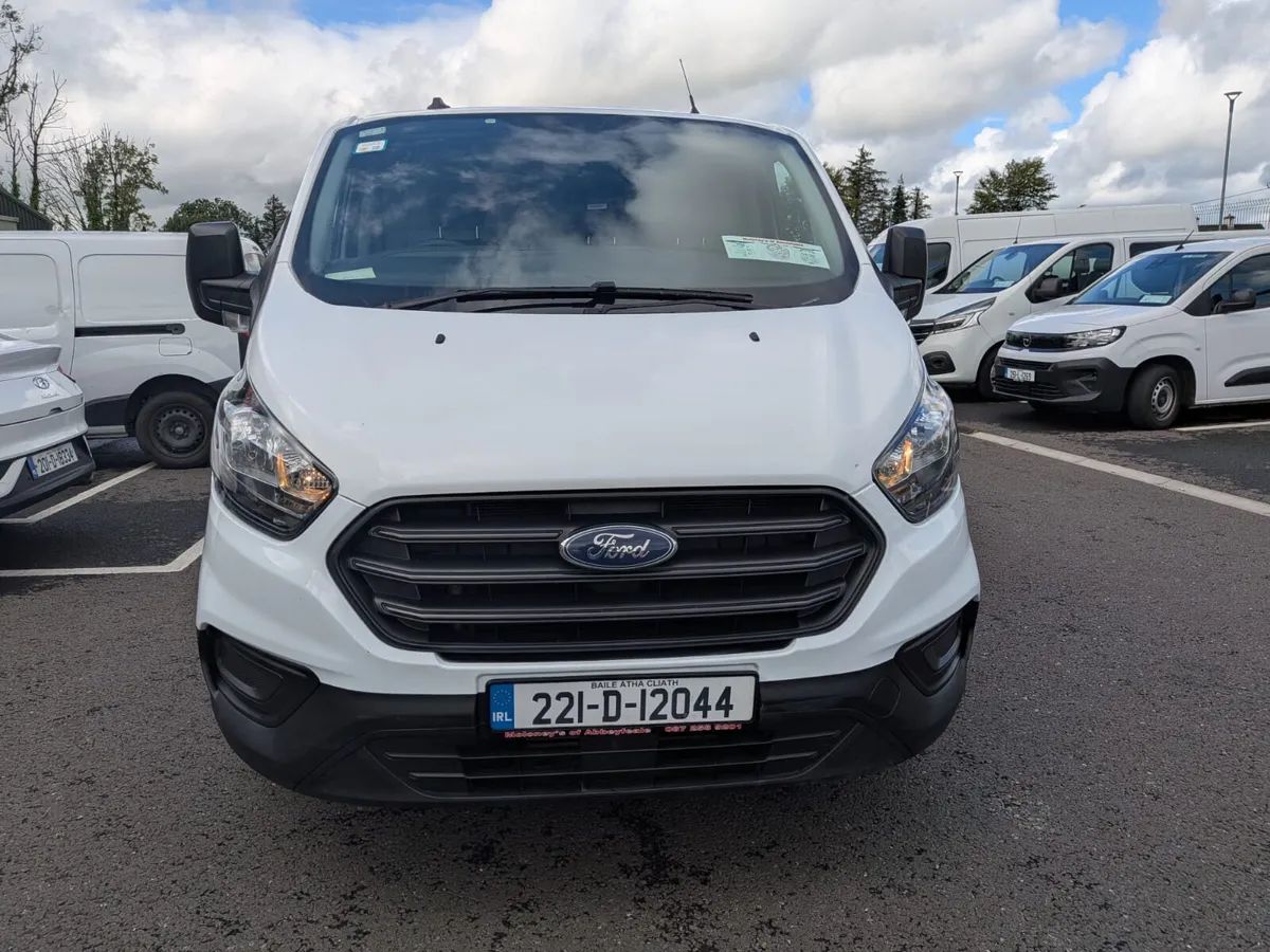 Ford Transit Custom 2022 - Image 2