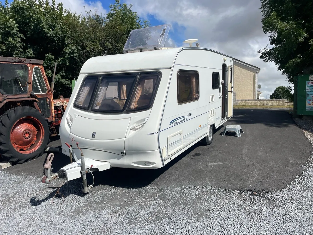 4 Berth caravan - Image 2