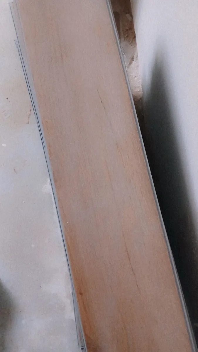 Herringbone laminate flooring - Image 2
