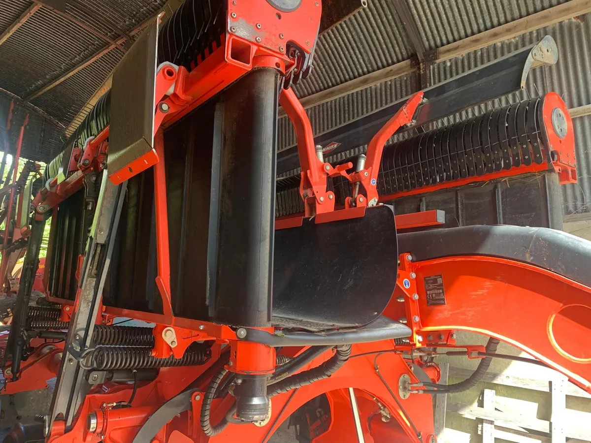 KUHN MERGE MAX 950, 2023 - Image 3