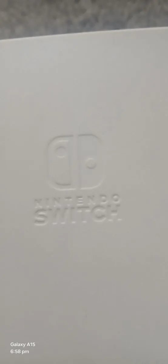 Nintendo switch - Image 1