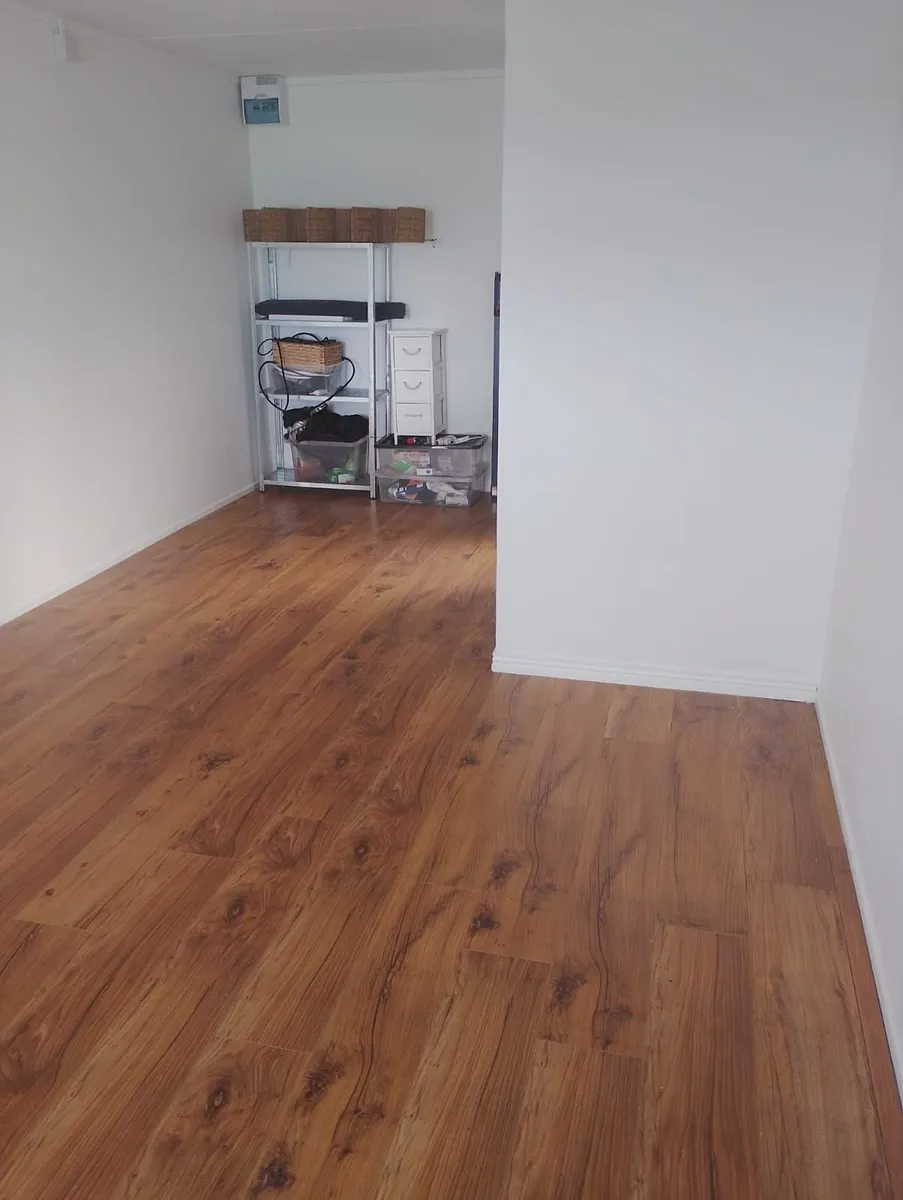 10' x 20' Cabin - Image 2