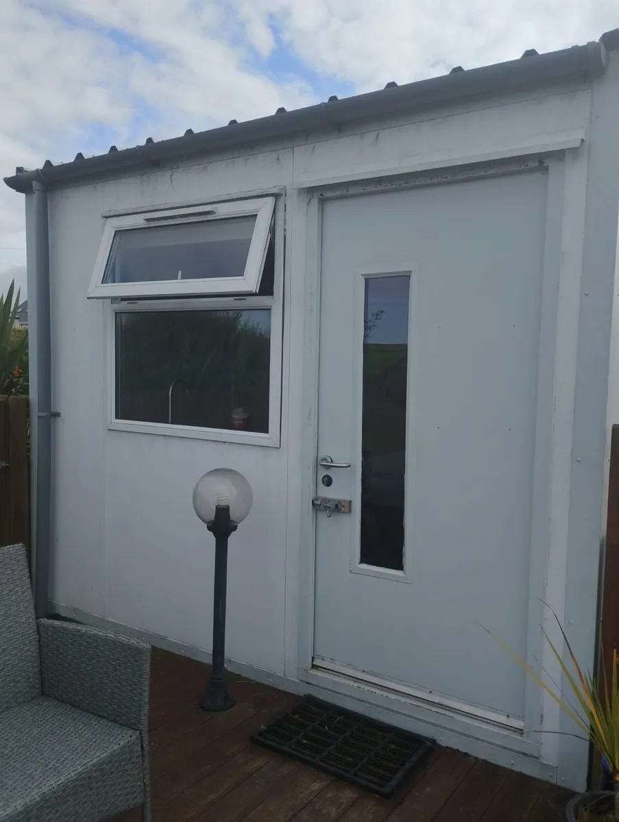 10' x 20' Cabin - Image 1