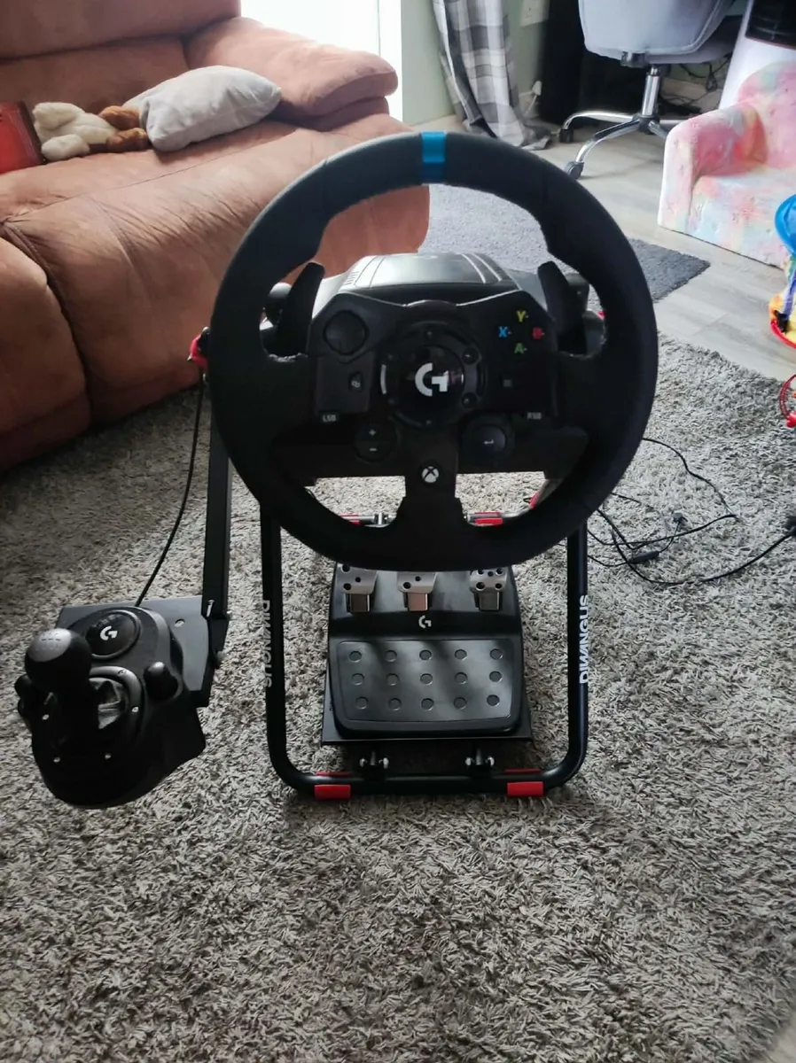 Logitech G G923 Racing Wheel and Pedals, Gear stic - Image 1