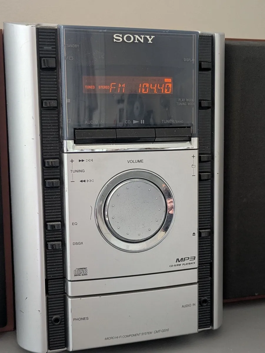 Sony Radio - Image 2