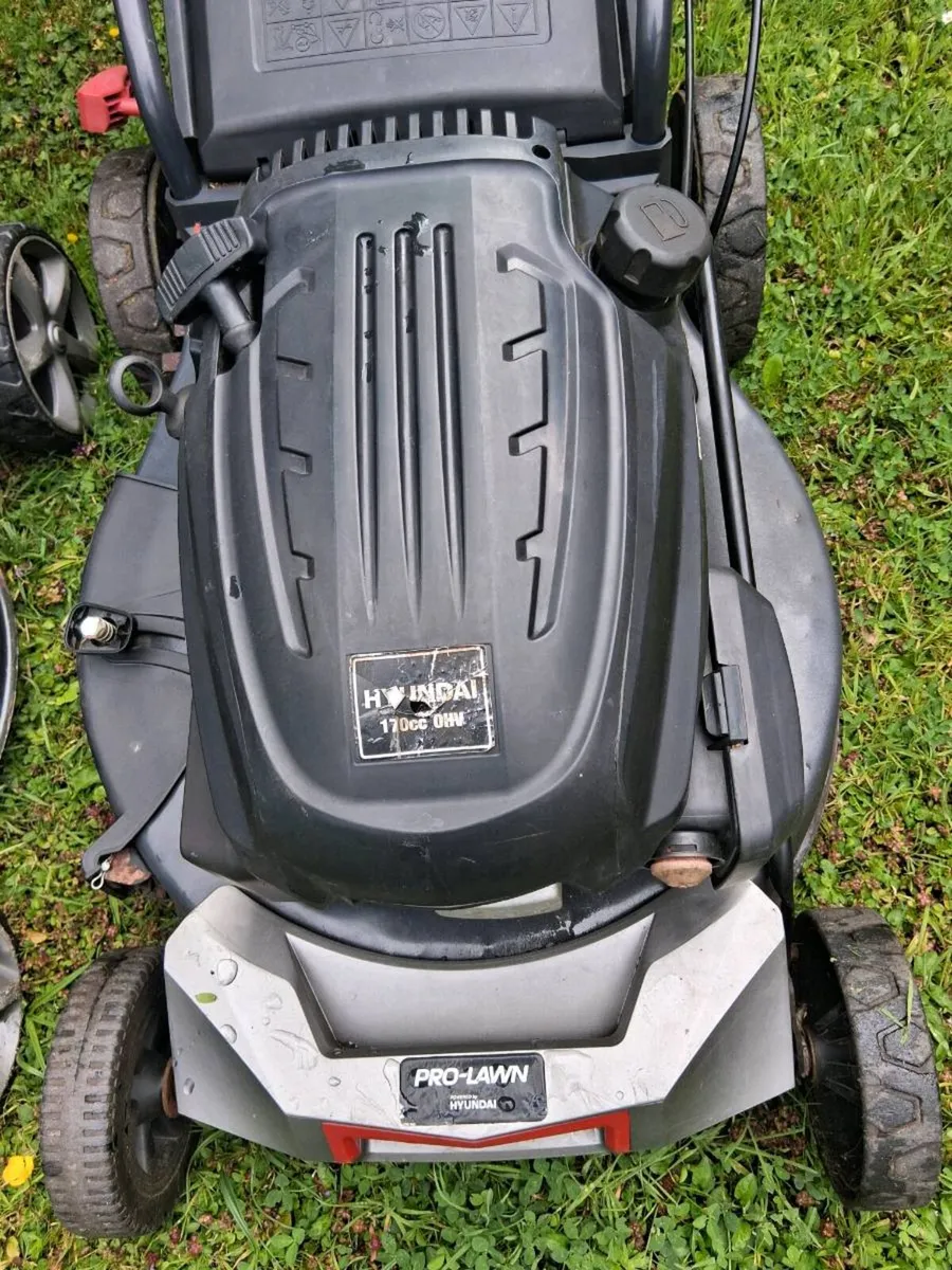 Lawnmowers for sale - Image 2