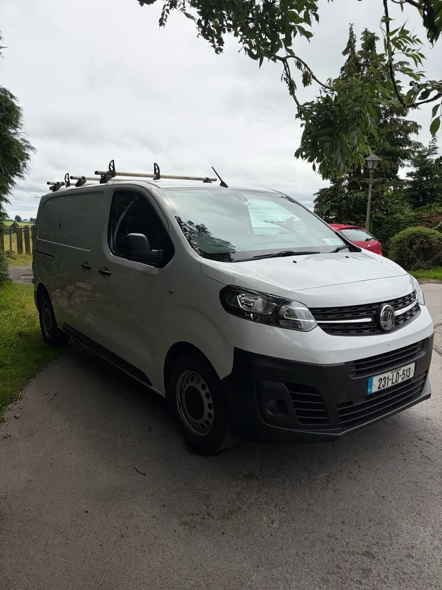 VIVARO 1.5tdi TAX & TEST - Image 3