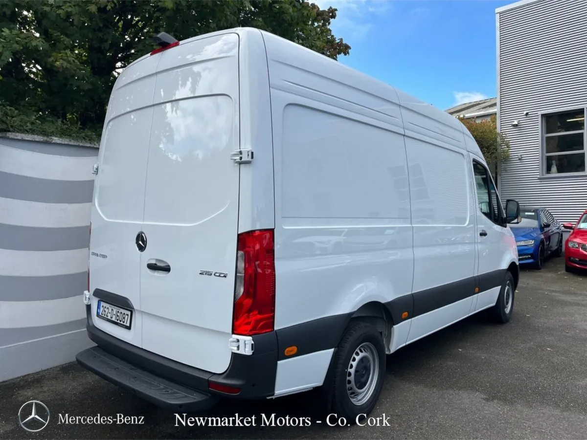 Mercedes-Benz Sprinter 215/36 HIGH ROOF 2.0CDI 150 - Image 4