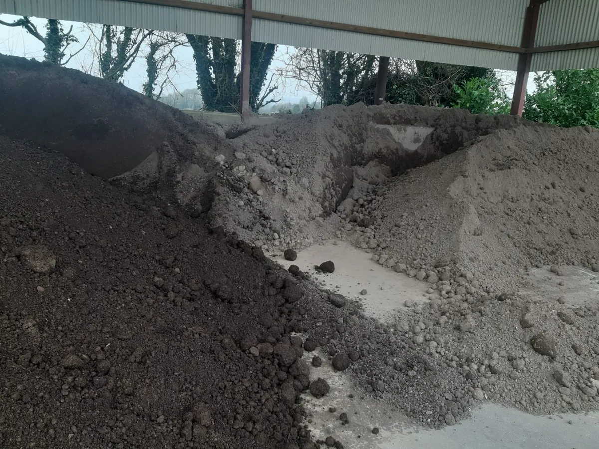 TOPSOIL - Image 4