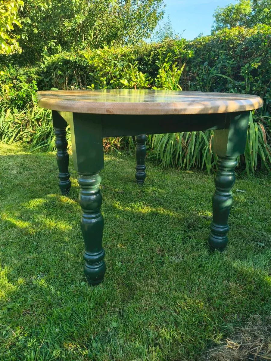 Kitchen table - Image 2